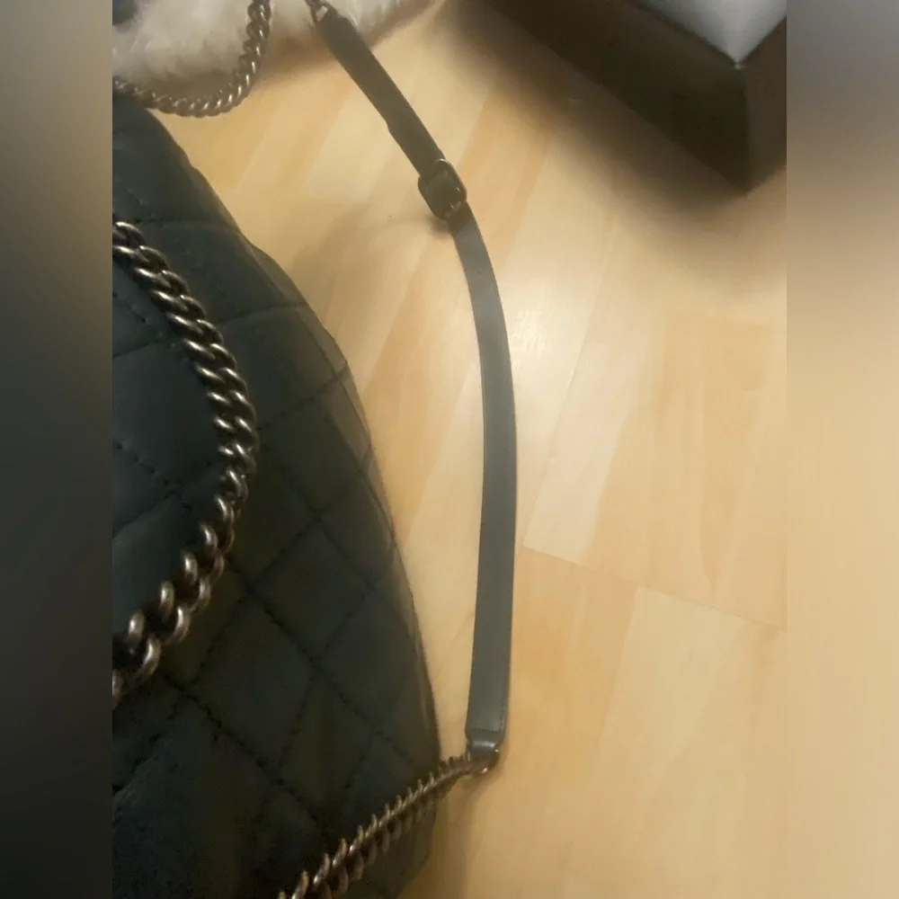 CHANEL Dark Green Quilted Shoulder Bag